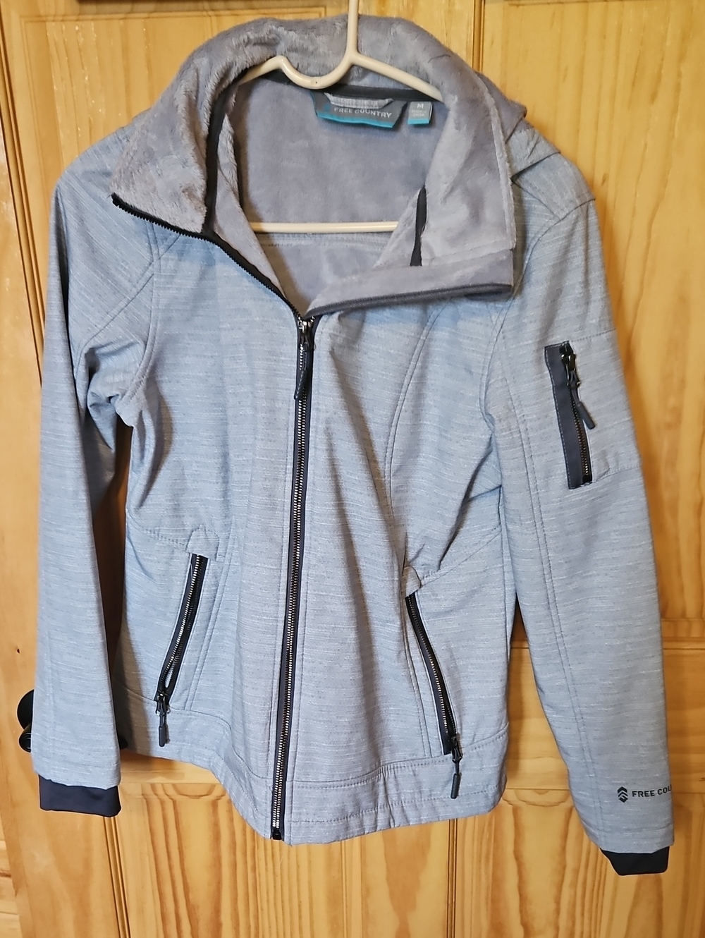 Free Country Heather Gray Zip-Up Softshell Jacket